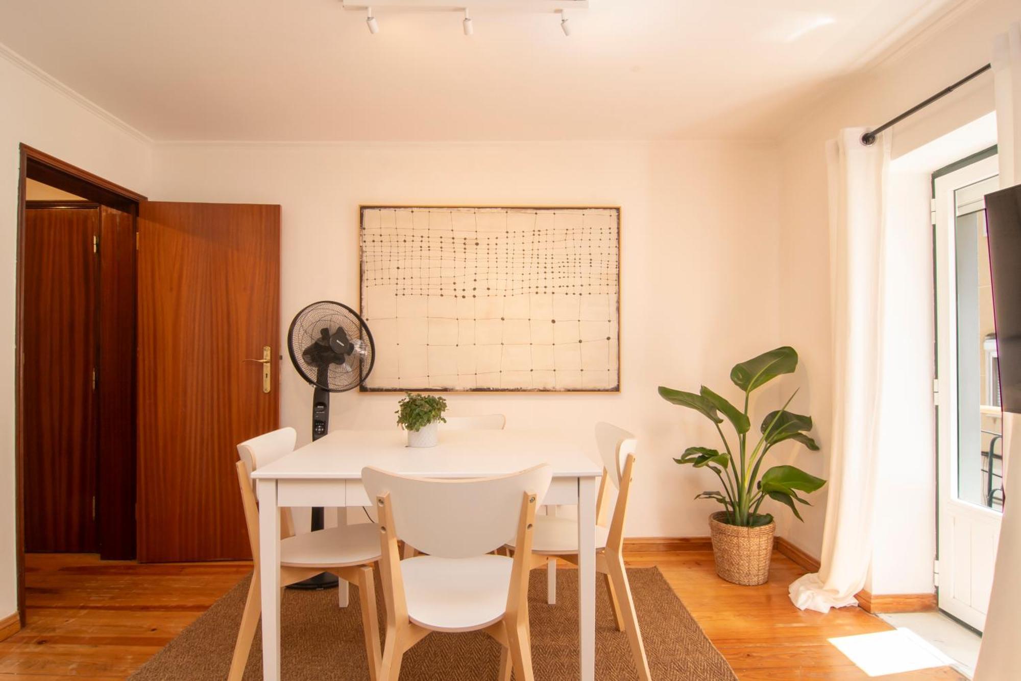 Charming & Peaceful Family Flat Apartment Lisbon Exterior photo